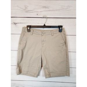 Magellan Outdoors Beige Utility Shorts, Women's Size 10 - Casual‎ Outdoorsy Look